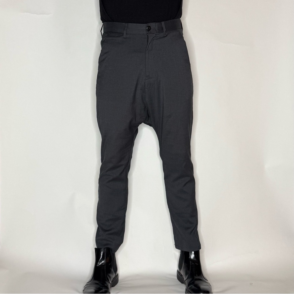 Men's Gray Drop-Crotch Tapered Pants